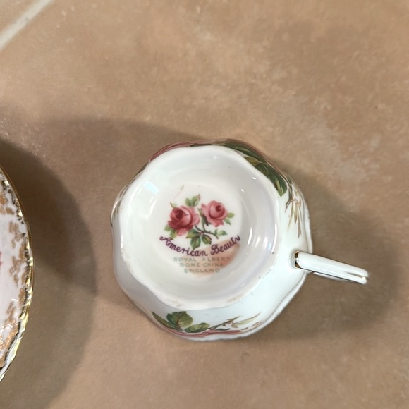 Vintage Host Pick Royal Albert Cup & Saucer - Picture 7 of 7